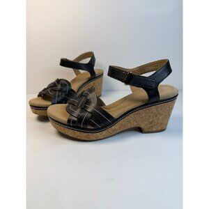 Clarks Giselle Coast Women’s 8.5M Black Leather Wedge Platform Comfort Sandals